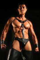 Van Darkholme at Men on Edge